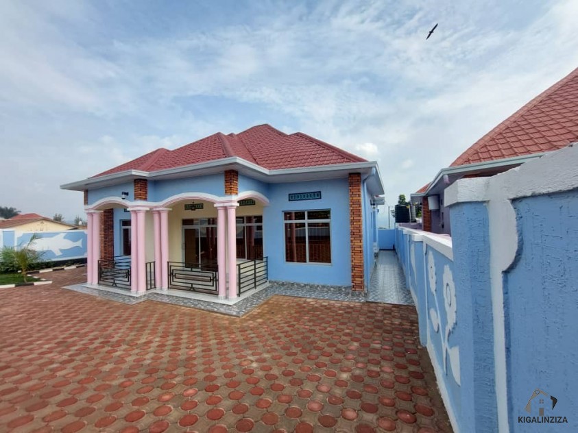 House for sale in Kigali kanombe Nziza Business Group