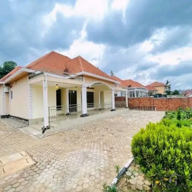 Un furnished house for rent in kibagabaga