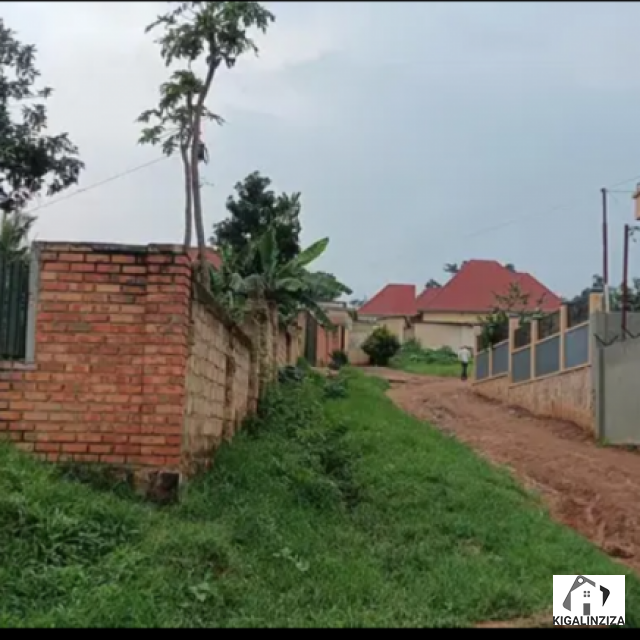 Plot for sale at Kagugu  +250788579170