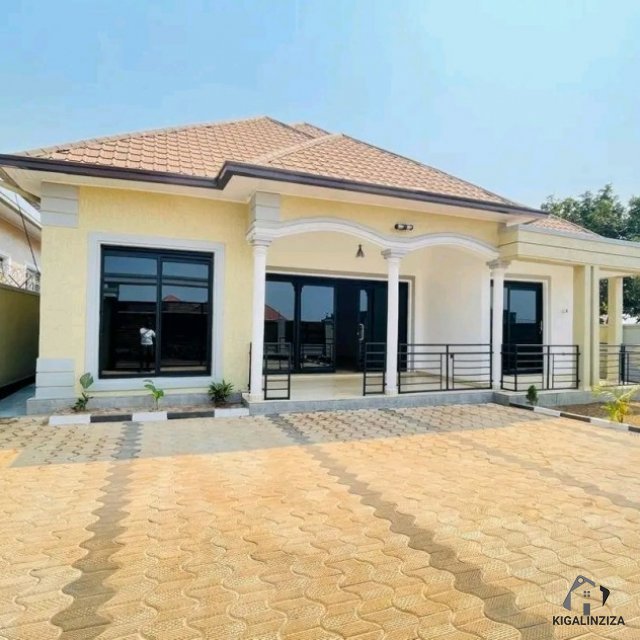 Beautiful brand New house for sale in Kigali Rwanda at 140,000,000 Rwf