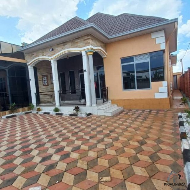 New House For Sale in Busanza on Tarmac Road