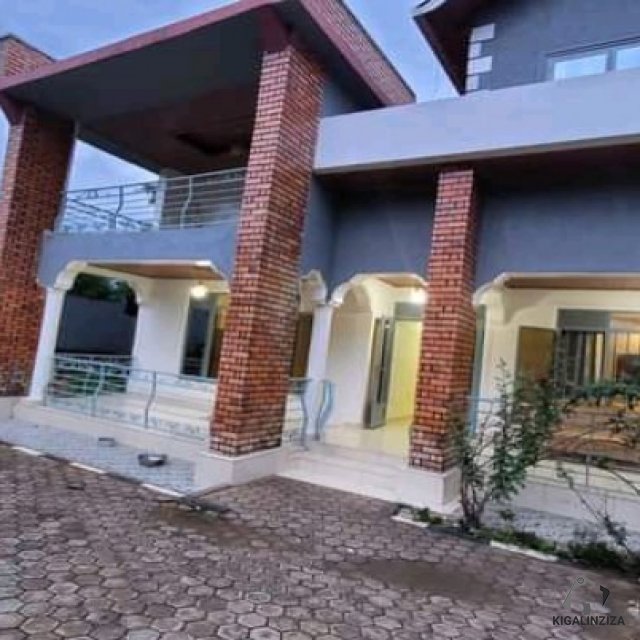 Unfurnished house for rent in Kibagabaga