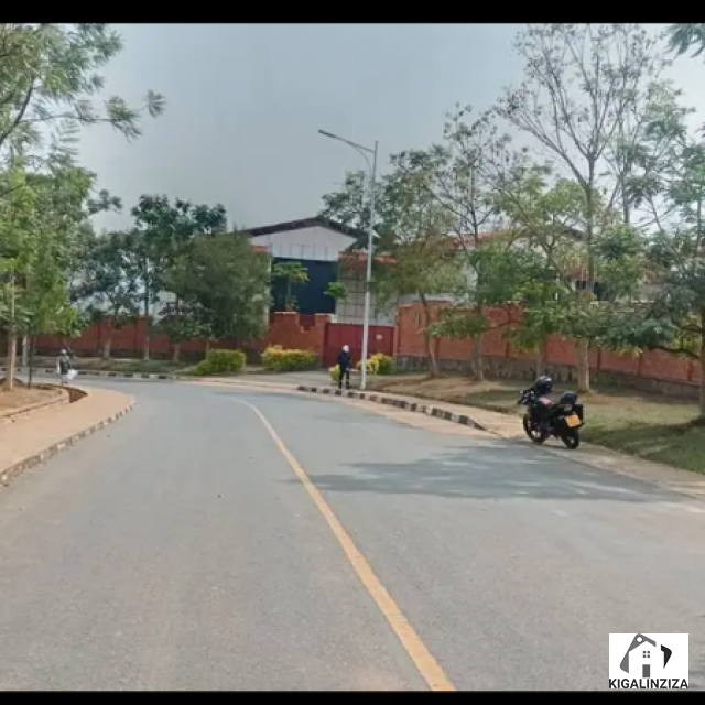 Industrial plot for sale at masoro in phase1:  0788579170