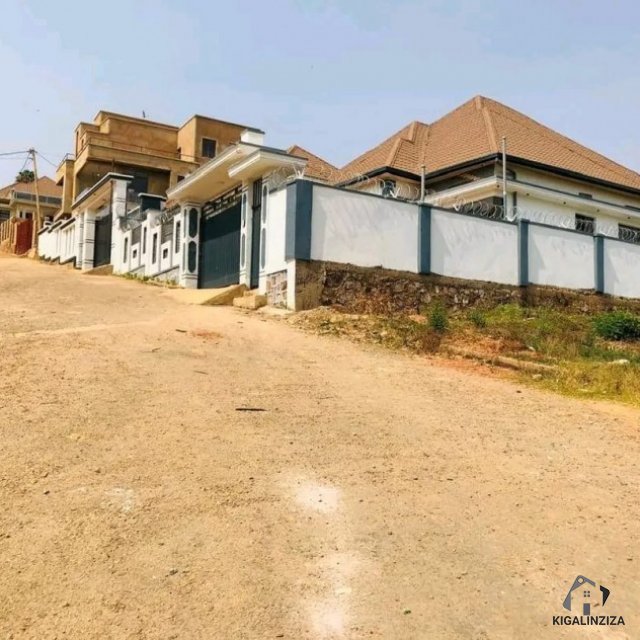 Very nice plot for sale at kibagabaga 0788579170