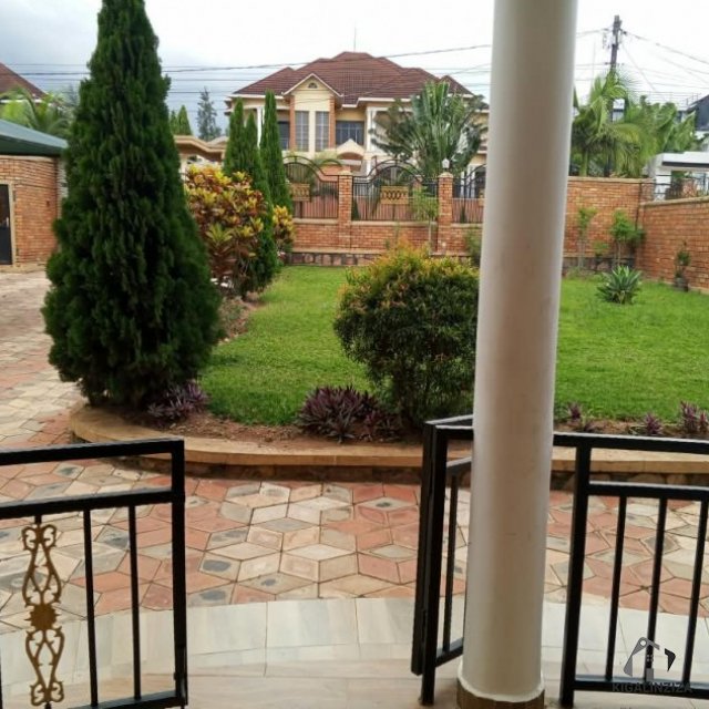 Fully Furnished 5-Bedroom House for Rent in Prime Kibagabaga, Kigali