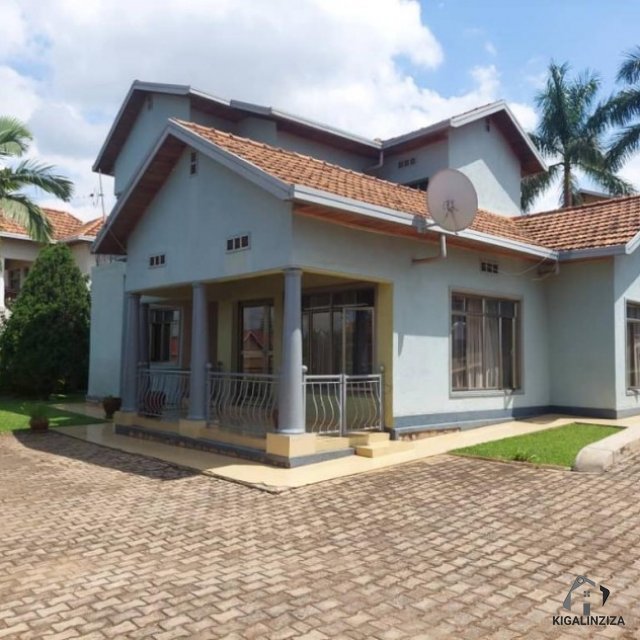 House for  sale in  kigali gacuriro