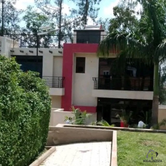 Very nice full furnished house for rent in Kinyinya in good location