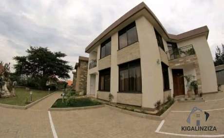 Furnished apartment for rent in Nyarutarama