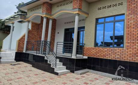 House for sale at kicukiro kagarama +250788579170