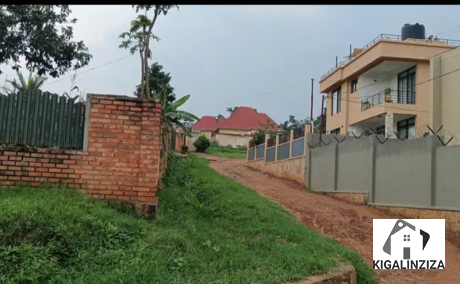 Plot for sale at Kagugu  +250788579170