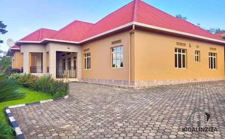 Furnished house for rent in Kacyiru