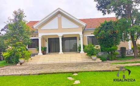 Furnished house for rent in Nyarutarama