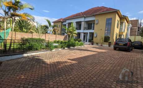 10 bedrooms Twins house for sale in Kibagabaga