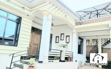 Beautiful house for sale in Kigali Kanombe