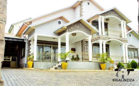 Unfurnished house for rent in Gacuriro