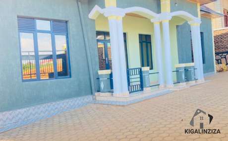 Beautiful house for sale in Kigali Kanombe