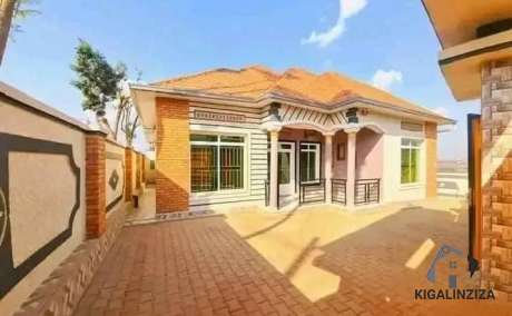 House for sale in Remera