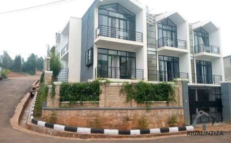 Furnished apartment for rent in Rebero