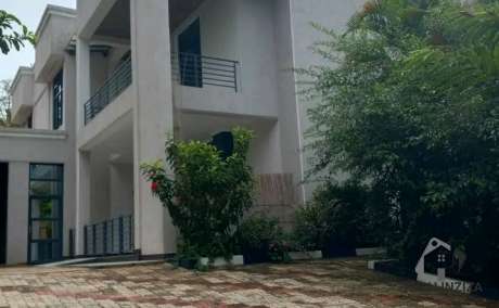 Unfurnished House for rent in Kiyovu