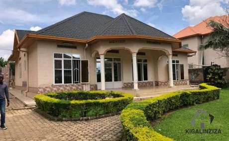 Unfurnished house for rent in Kibagabaga