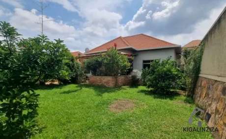 House for sale in Rusororo