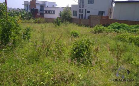 Plot for sale in kicukiro Karembure 0788579170